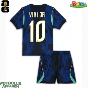 Brasilien Vinicius Junior #10 Bortaställ Barn VM 2026 Kortärmad (+ Korta byxor)